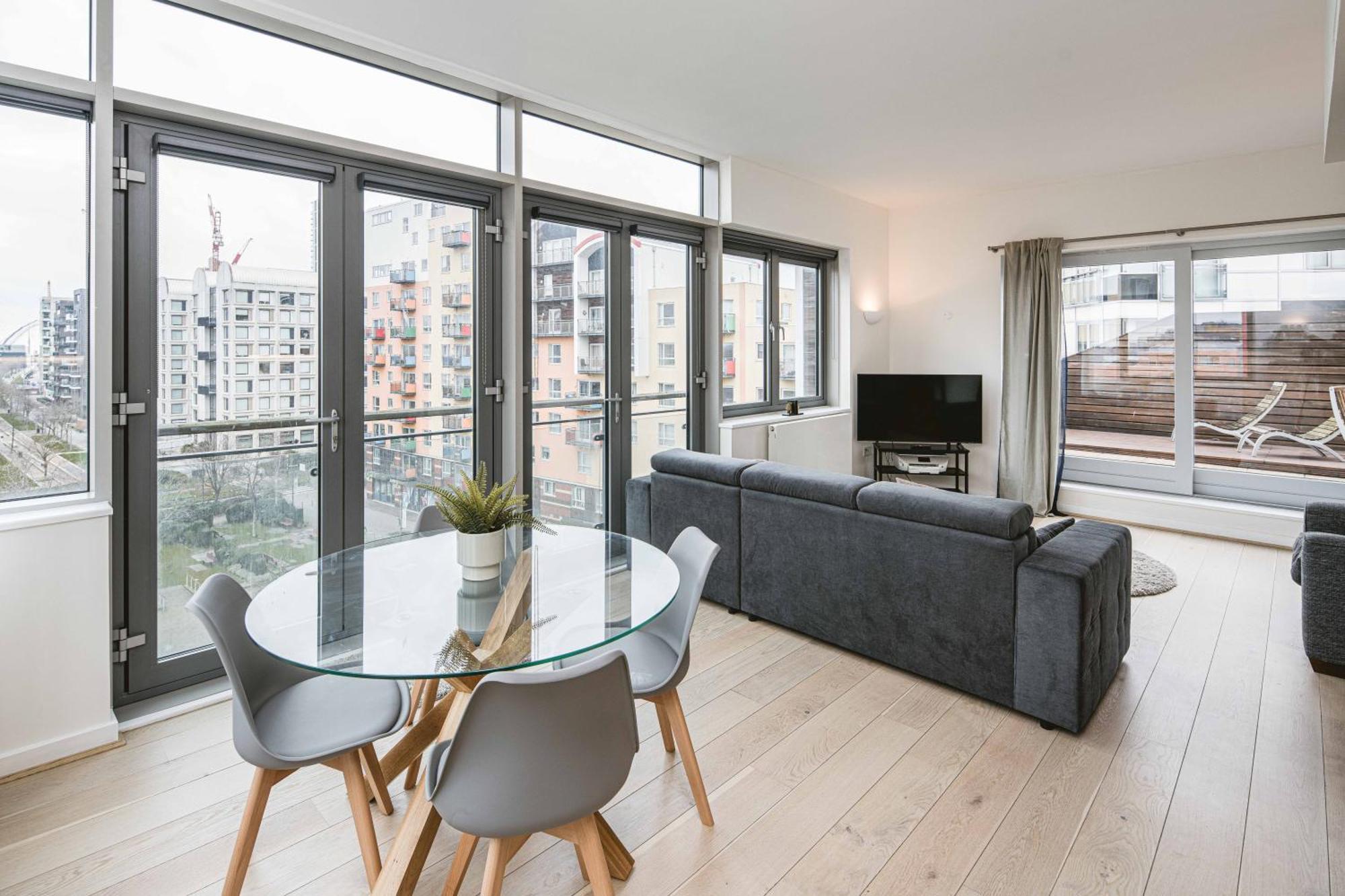 Beautiful Penthouse Apartment With Private Terrace In Greenwich Peninsula لندن المظهر الخارجي الصورة